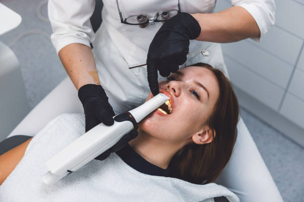 Best Emergency Tooth Extraction in Grandwood Park, IL