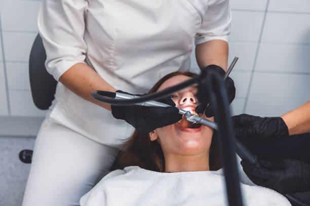 Best Emergency Tooth Extraction in Grandwood Park, IL